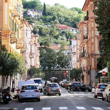 Pensjonat Via Venezia 76 La Spezia