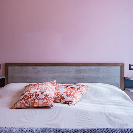 ゲストハウス Via Venezia 76 3*